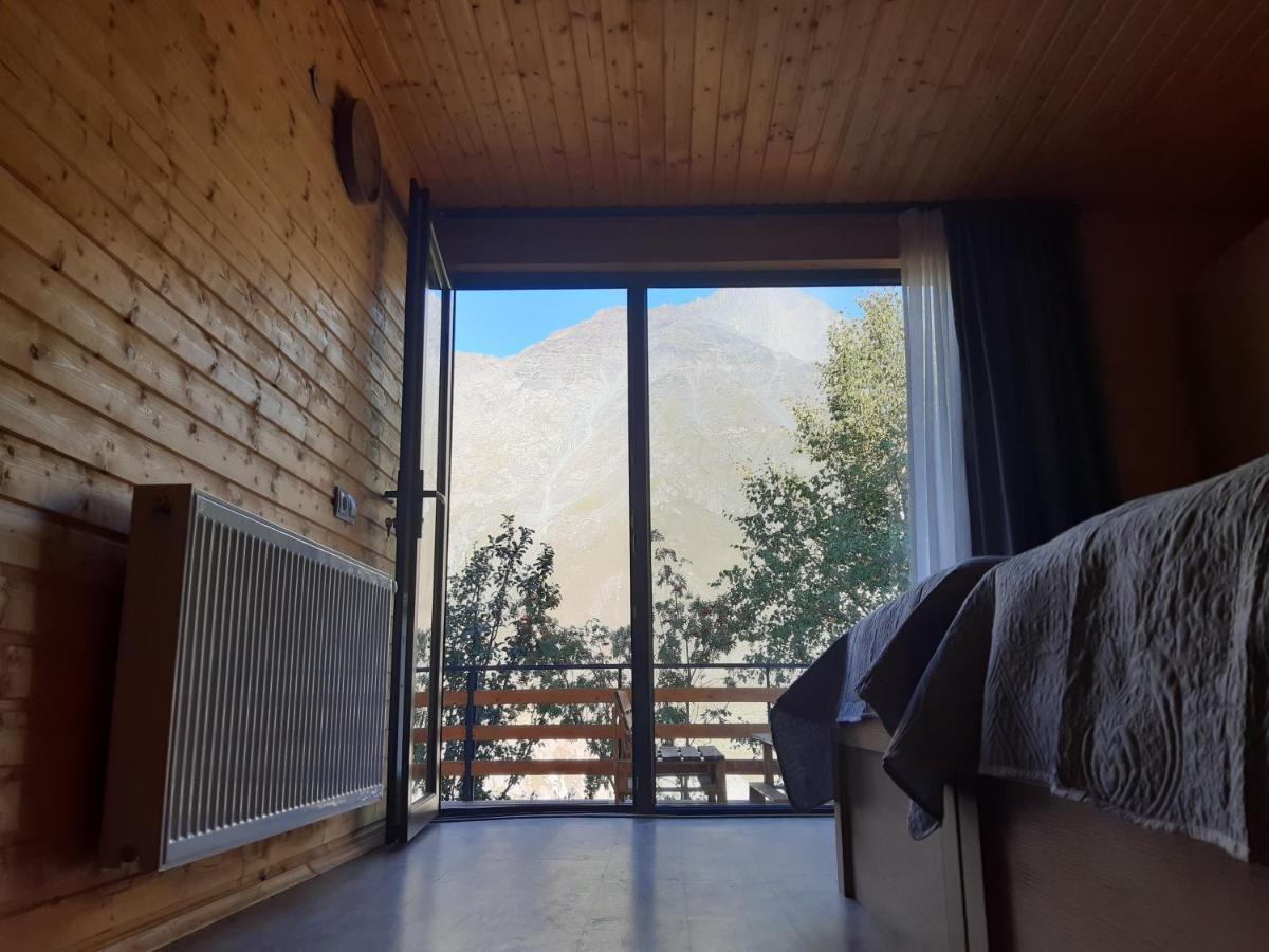 My Space Kazbegi Extérieur photo