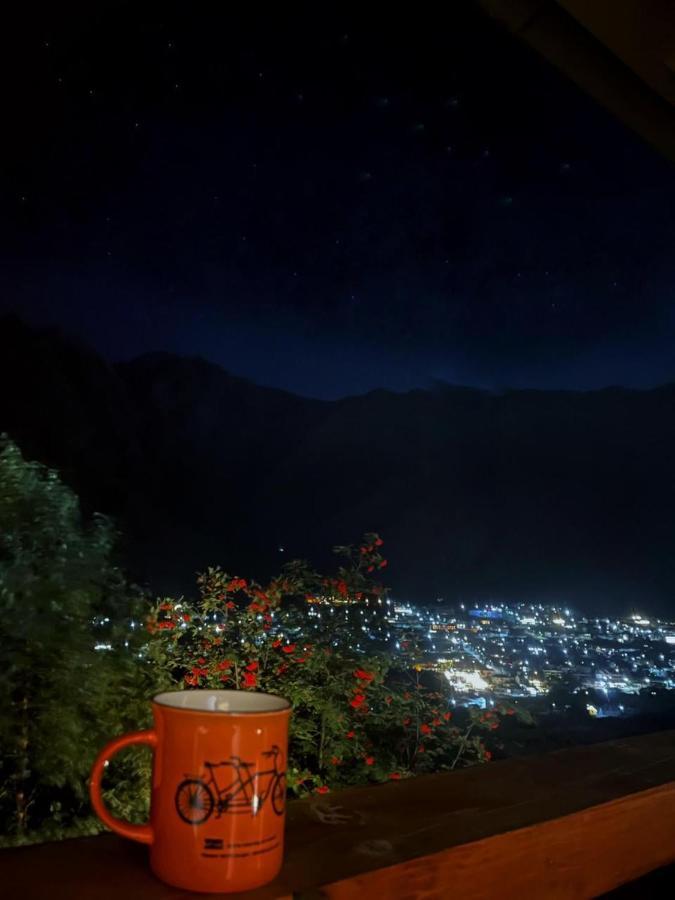 My Space Kazbegi Extérieur photo